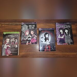 Scholastic Poision Apple & Rotten Apple Gothic Chapter Book Lot